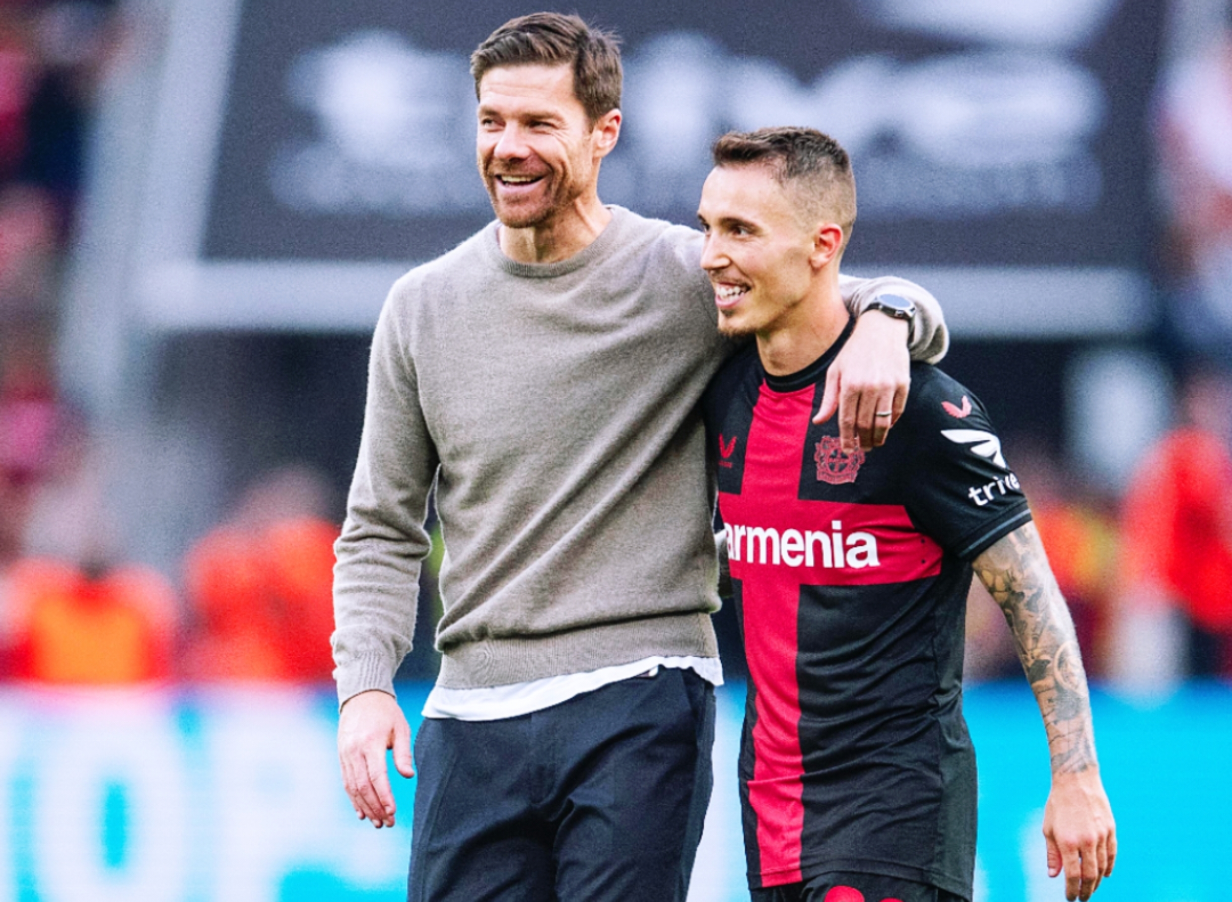 德国完胜勒沃库森，莱万点燃赛场