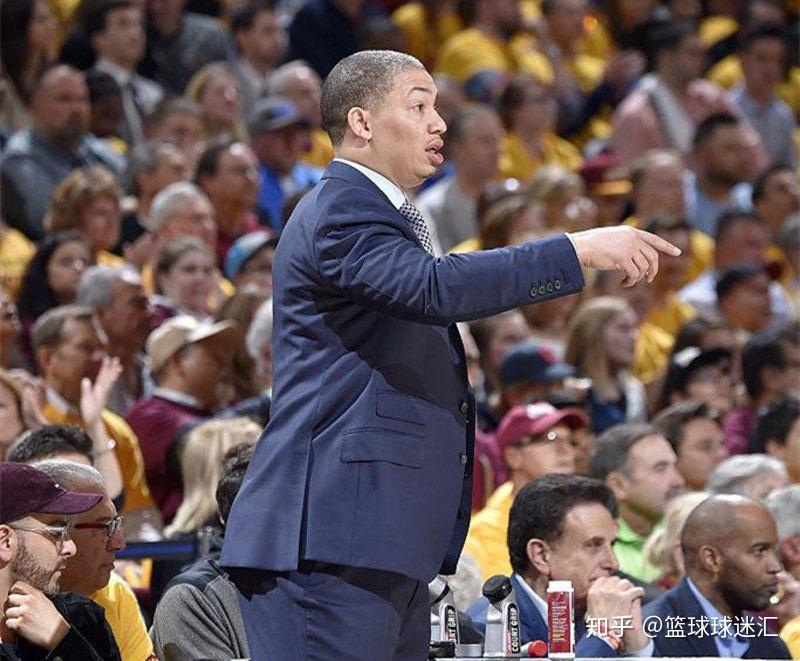 骑士横扫国王,布伦森关键制胜 骑士横扫国王,布伦森关键制胜