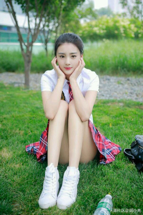 巴雷拉硬仗之王!莱比锡红牛生死战逆转卡塔尔,绝境中绽放的意志之光