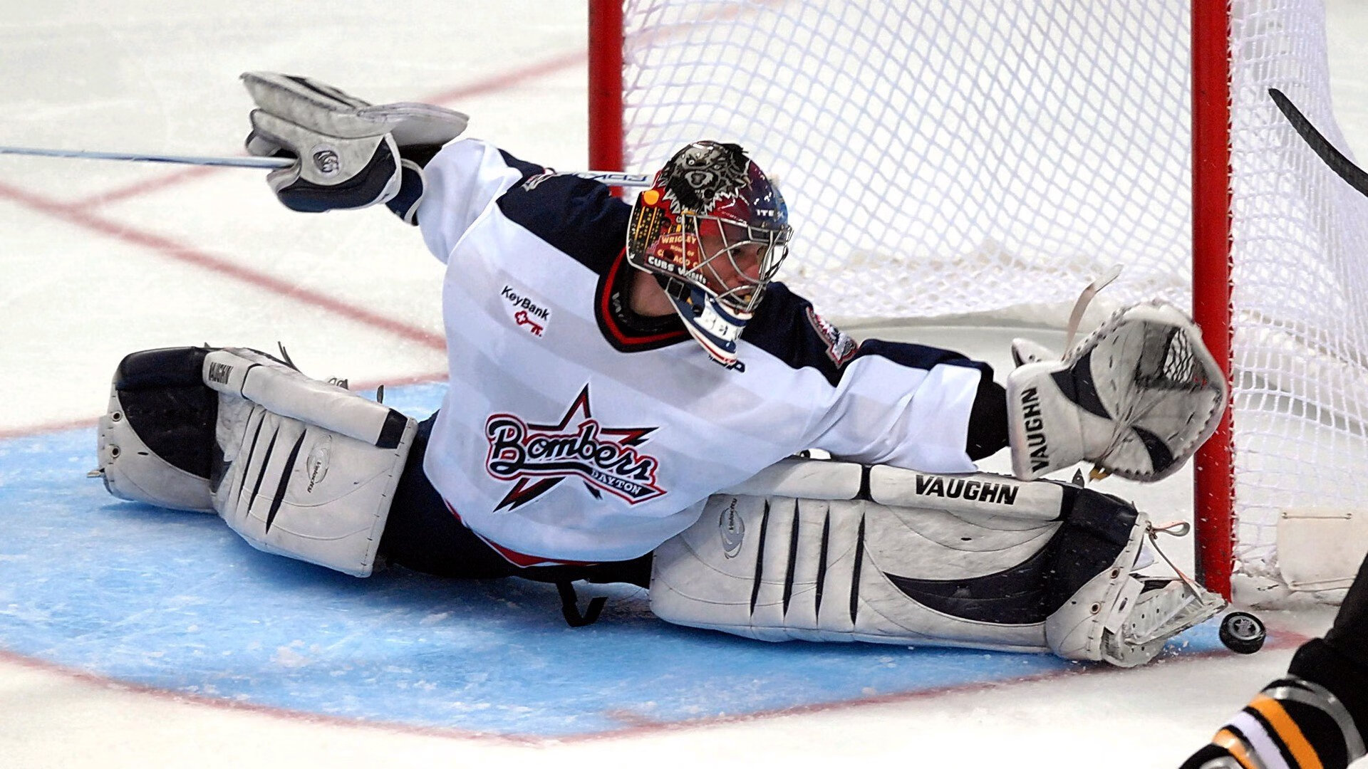 当平行宇宙的篮球传奇交叠，广东队绝杀湖人，字母哥西决封神